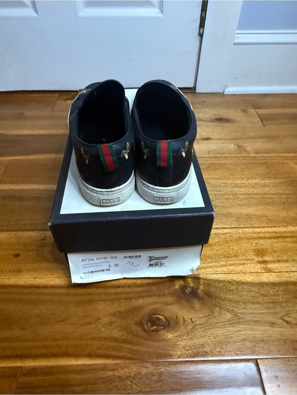 Gucci Leather Slip-On Sneakers Men's Authentic Sz 10 - Picture 8 of 9